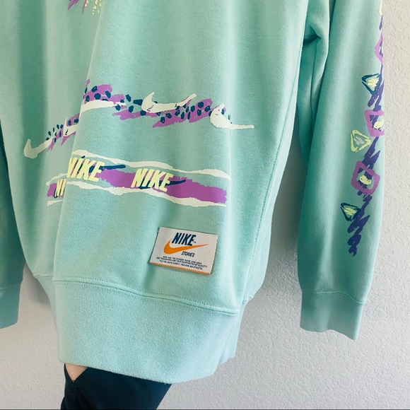 UO Nike Pullover Sweatshirt - Picture 6 of 8